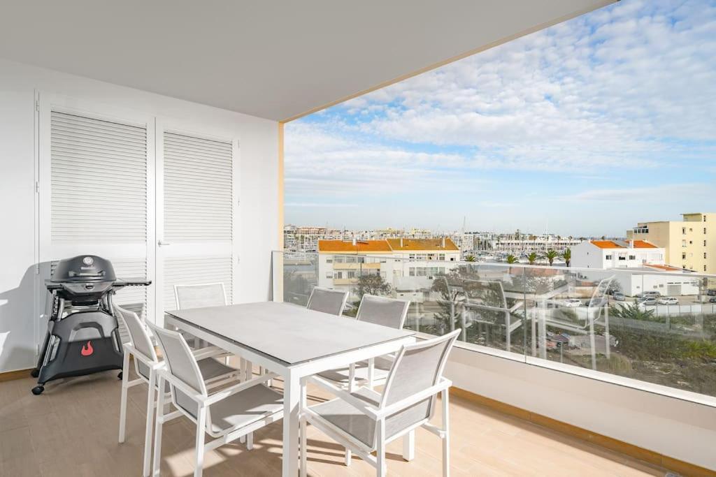 Marina View Modern Lagos Apartment Bagian luar foto